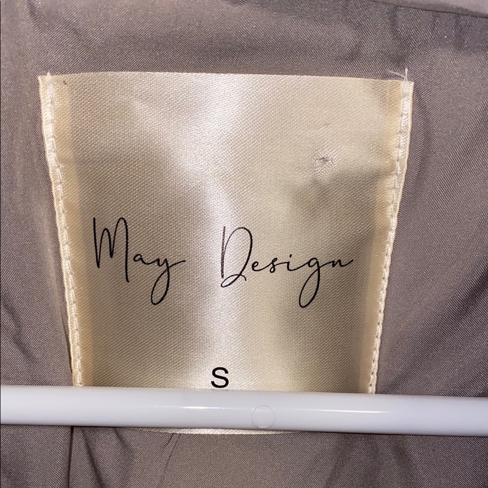 May Design Small Light Gray Quilted Cropped Puffer Jacket with High Collar - Picture 2 of 14